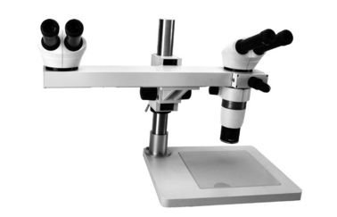 China Microscópio industrial do microscópio estereofónico de Microscopio da Multi-Visão com ampliação máxima 80X e WD 276mm fornecedor